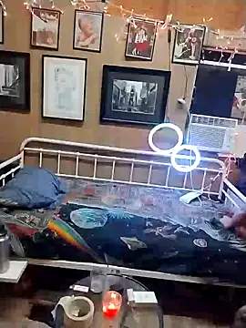 Snapshot of AlphaAlluring69 chatting on December 30, 2024, 9:27 am AlphaAlluring69 online show from December 30, 2024, 9:27 am