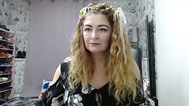 Helen1974 online show from January 22, 2025, 4:23 pm