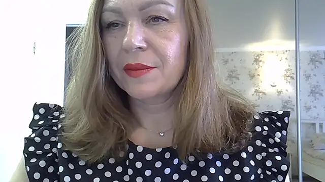 Alexandra-Rosee online show from December 1, 2025, 6:07 am