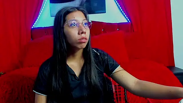 sexylaurita online show from January 23, 2025, 12:09 pm