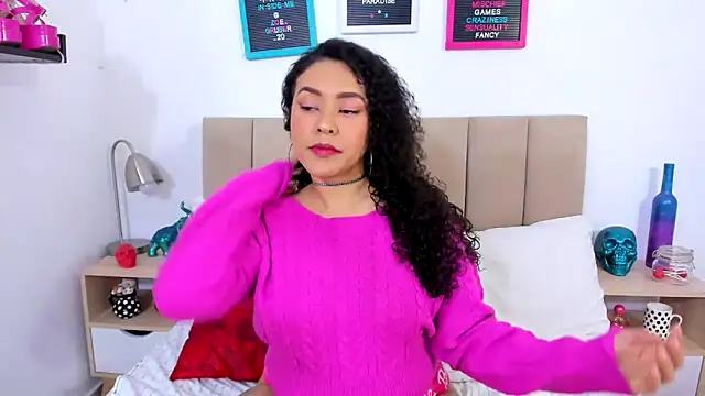 Zoe Gruber online show from March 14, 2025, 2:53 am