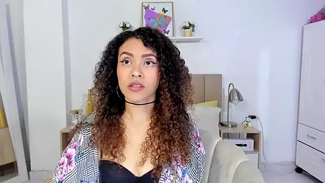 Zoe Gruber online show from June 20, 2026, 12:25 am
