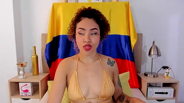 Zoe Gruber online show from June 27, 2026, 10:59 pm