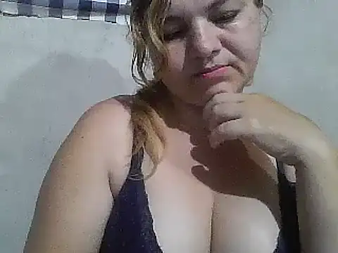 Snapshot of laiscibelle chatting on September 10, 2025, 2:55 am laiscibelle online show from September 10, 2025, 2:55 am