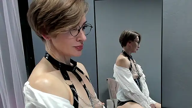 Snapshot of Dorothy_Meyer chatting on January 6, 2026, 8:40 am Dorothy Meyer online show from January 6, 2026, 8:40 am