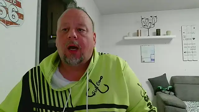 pimmelmann3 online show from May 9, 2026, 10:48 pm