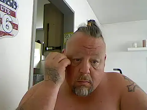 Snapshot of pimmelmann3 chatting on May 31, 2026, 8:43 am pimmelmann3 online show from May 31, 2026, 8:43 am