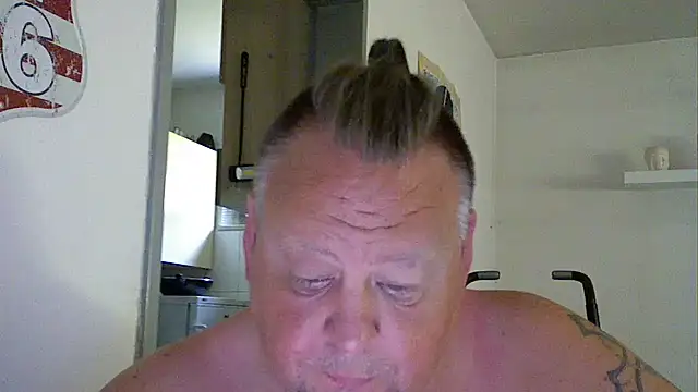 Snapshot of pimmelmann3 chatting on June 20, 2026, 10:29 am pimmelmann3 online show from June 20, 2026, 10:29 am