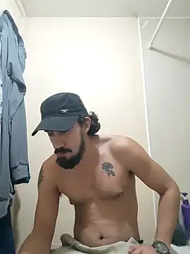 Snapshot of RoleMaster2069 chatting on January 17, 2025, 8:34 am RoleMaster2069 online show from January 17, 2025, 8:34 am