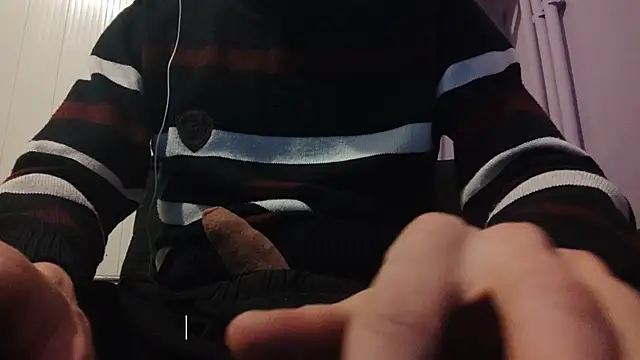  Hocthus  online show from March 10, 2025, 4:35 pm