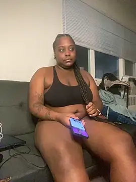Snapshot of fantasygyal chatting on May 4, 2026, 3:02 am fantasygyal online show from May 4, 2026, 3:02 am