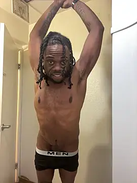 Snapshot of FatDikboi chatting on March 29, 2026, 6:57 am FatDikboi online show from March 29, 2026, 6:57 am