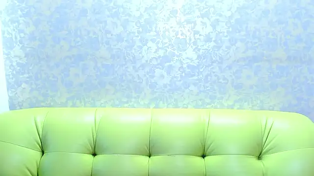Vanessa Florence online show from July 29, 2026, 1:15 am