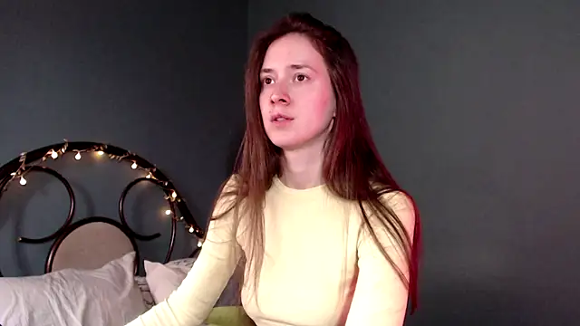 Snapshot of wow__kelly chatting on June 2, 2026, 3:47 pm wow kelly online show from June 2, 2026, 3:47 pm