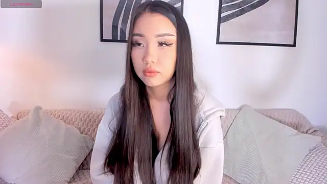 candy tyan online show from February 21, 2025, 4:29 am