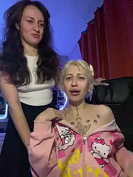 Dooubletroublee online show from November 29, 2025, 12:02 am