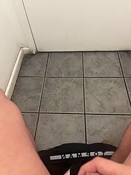 Snapshot of cussy007 chatting on December 18, 2024, 9:14 am cussy007 online show from December 18, 2024, 9:14 am