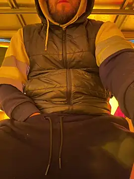 Snapshot of cussy007 chatting on February 6, 2025, 11:32 am cussy007 online show from February 6, 2025, 11:32 am