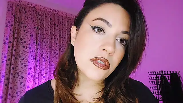 Snapshot of Latina_hot2024 chatting on February 8, 2025, 10:40 pm Latina hot2024 online show from February 8, 2025, 10:40 pm