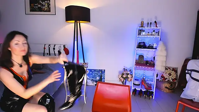 Snapshot of MissAliciaFD chatting on March 12, 2025, 11:09 am MissAliciaFD online show from March 12, 2025, 11:09 am