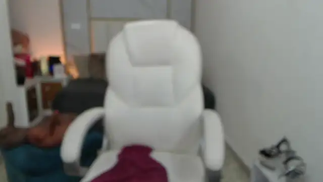 annita cooper  online show from February 6, 2025, 4:25 pm