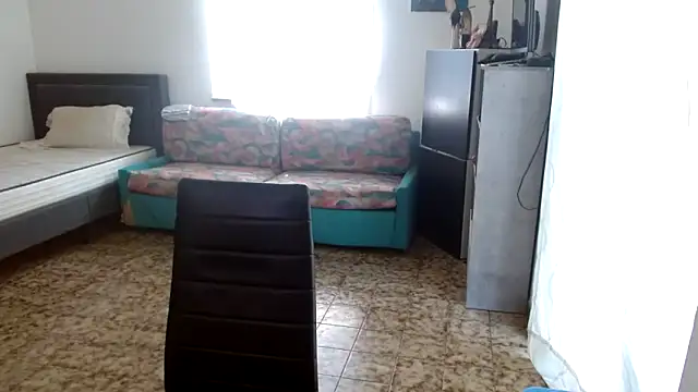 Snapshot of danasantoreal chatting on May 20, 2026, 2:01 pm danasantoreal online show from May 20, 2026, 2:01 pm