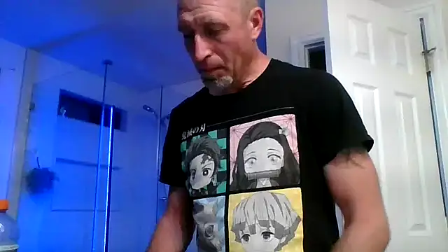 Snapshot of El_Gizmo chatting on May 11, 2026, 8:31 am El Gizmo online show from May 11, 2026, 8:31 am