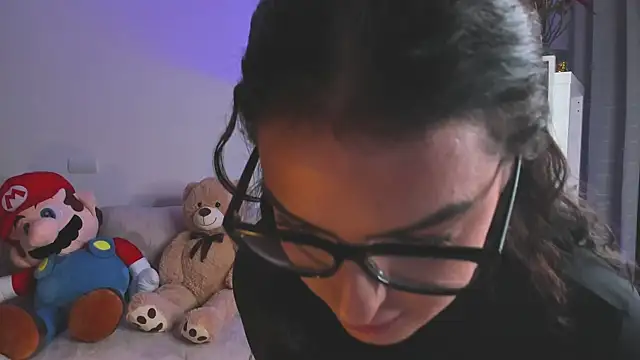 Snapshot of LindsayDeee chatting on January 12, 2026, 8:19 am LindsayDeee online show from January 12, 2026, 8:19 am