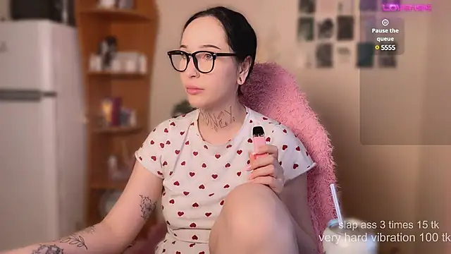 Snapshot of AnastasiaSun chatting on February 10, 2025, 12:08 pm AnastasiaSun online show from February 10, 2025, 12:08 pm