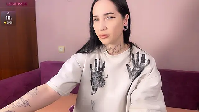 Snapshot of AnastasiaSun chatting on November 2, 2025, 3:25 pm AnastasiaSun online show from November 2, 2025, 3:25 pm