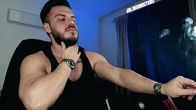 Snapshot of juliusmasters chatting on February 3, 2025, 12:04 am juliusmasters online show from February 3, 2025, 12:04 am