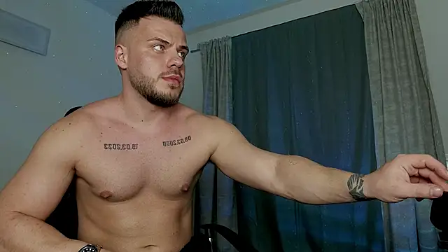 Snapshot of juliusmasters chatting on February 19, 2025, 12:46 am juliusmasters online show from February 19, 2025, 12:46 am