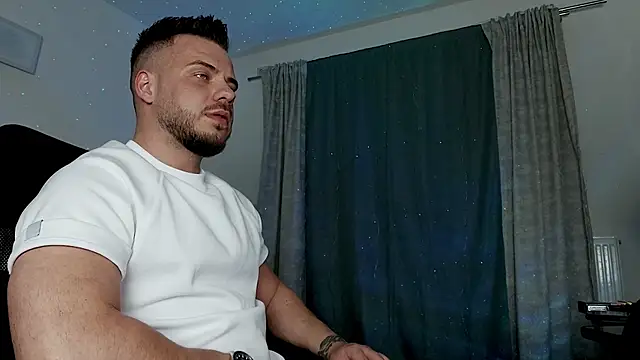 Snapshot of juliusmasters chatting on February 20, 2025, 9:31 pm juliusmasters online show from February 20, 2025, 9:31 pm