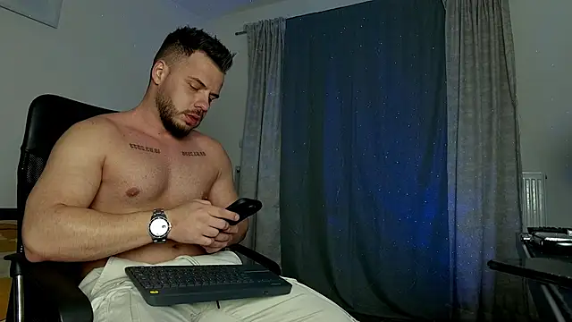 Snapshot of juliusmasters chatting on February 24, 2025, 8:25 pm juliusmasters online show from February 24, 2025, 8:25 pm