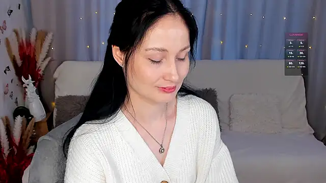 LisaMooore online show from January 11, 2025, 10:19 am