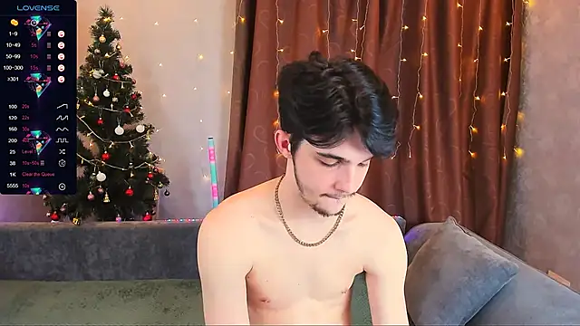 Snapshot of Aaron_Boom chatting on January 20, 2025, 4:21 am Aaron Boom online show from January 20, 2025, 4:21 am