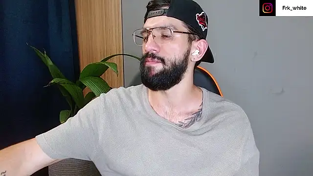 Mr WhiteCock online show from September 10, 2025, 11:49 pm