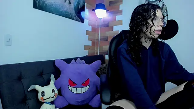 Angel Dust18 online show from December 3, 2024, 7:55 pm