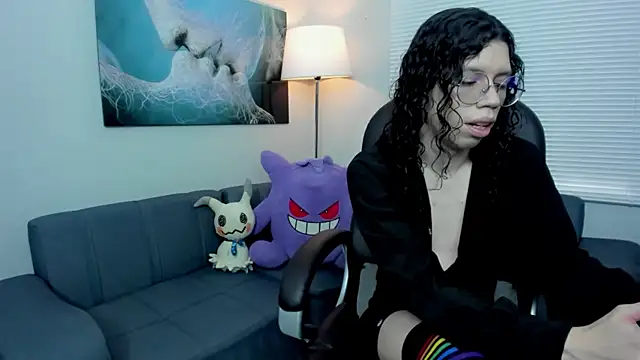 Angel Dust18 online show from September 19, 2025, 2:18 pm