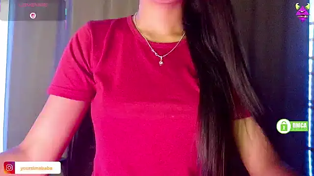 Snapshot of CallMeSima chatting on April 19, 2026, 4:28 pm CallMeSima online show from April 19, 2026, 4:28 pm