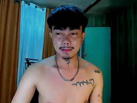 Snapshot of cutievrinx chatting on November 26, 2025, 9:54 am cutievrinx online show from November 26, 2025, 9:54 am