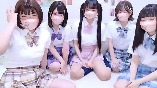 841 yayoi online show from November 30, 2025, 3:54 am