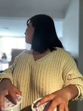 Snapshot of sukhakunis1 chatting on January 17, 2025, 10:12 pm sukhakunis1 online show from January 17, 2025, 10:12 pm