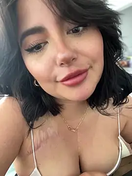 Snapshot of sukhakunis1 chatting on January 19, 2025, 2:38 pm sukhakunis1 online show from January 19, 2025, 2:38 pm