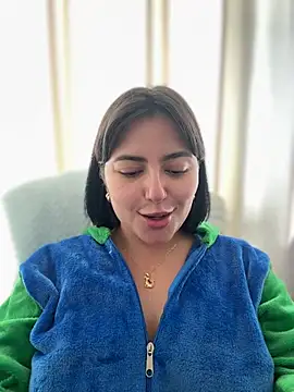 Snapshot of sukhakunis1 chatting on February 23, 2025, 4:35 pm sukhakunis1 online show from February 23, 2025, 4:35 pm