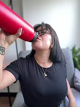 Snapshot of sukhakunis1 chatting on February 28, 2025, 4:53 pm sukhakunis1 online show from February 28, 2025, 4:53 pm