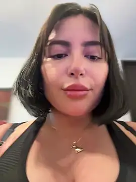 Snapshot of sukhakunis1 chatting on March 5, 2025, 12:22 pm sukhakunis1 online show from March 5, 2025, 12:22 pm