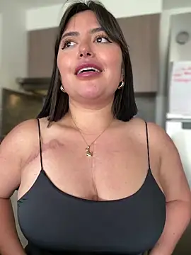 Snapshot of sukhakunis1 chatting on March 12, 2025, 6:44 pm sukhakunis1 online show from March 12, 2025, 6:44 pm