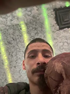 Snapshot of Anxiety420 chatting on March 16, 2025, 12:01 am Anxiety420 online show from March 16, 2025, 12:01 am