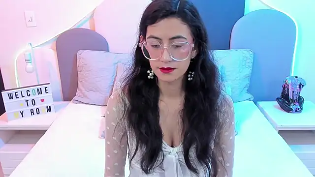 Snapshot of SophieGomez22 chatting on March 1, 2025, 11:17 am SophieGomez22 online show from March 1, 2025, 11:17 am